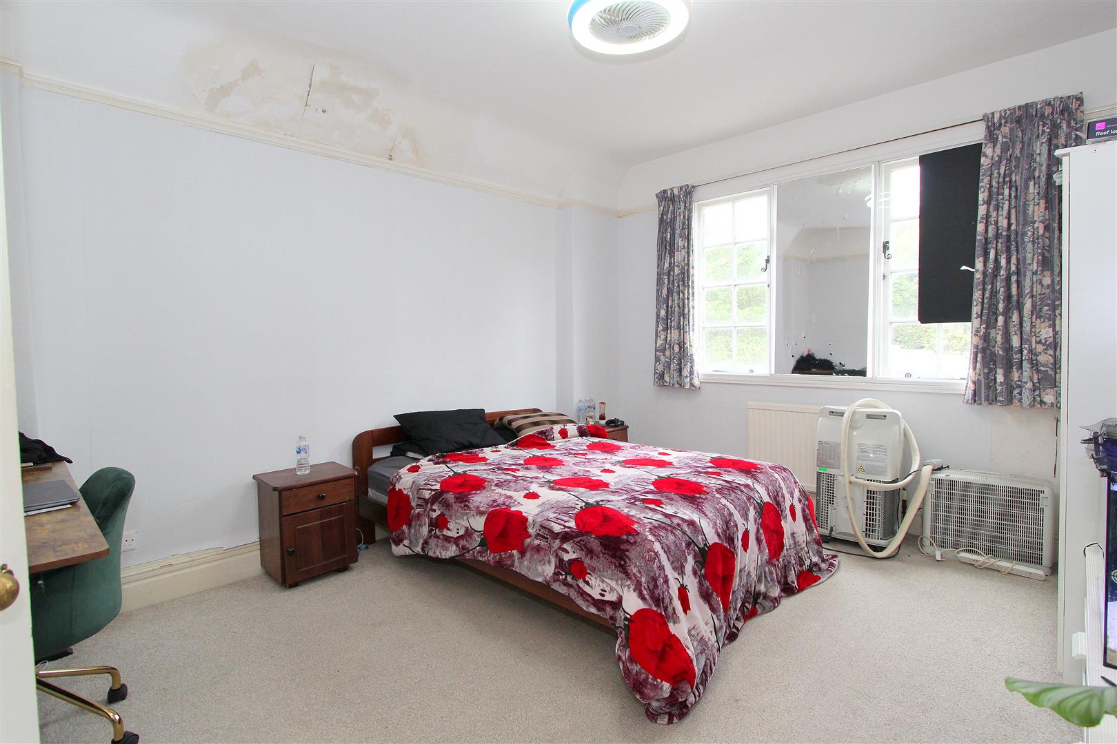 Woodcote Grove Road, Coulsdon